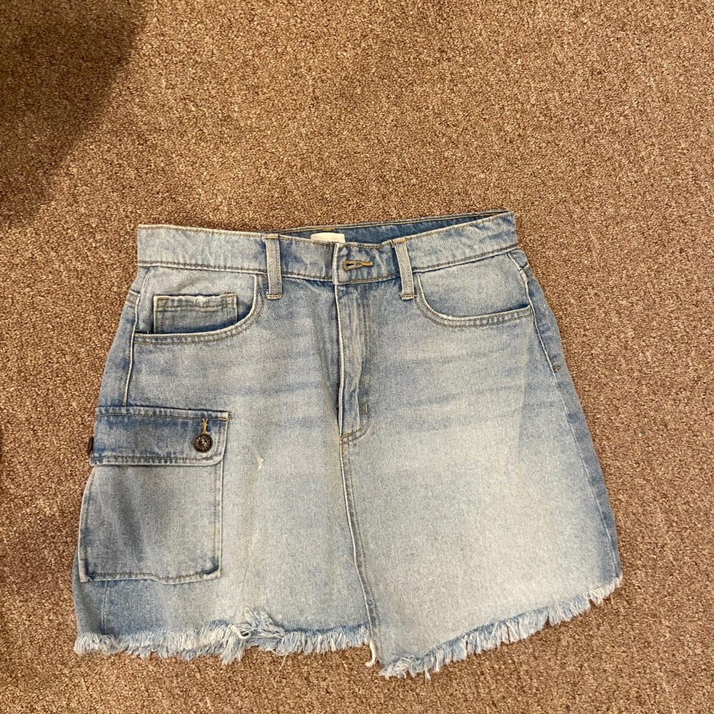 denim skirt